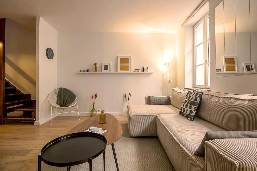Rare Appart 2 Chambres En Duplex Design Au Panier Marseille Exterior photo
